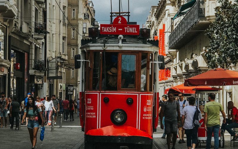 aram-sabah-CNhSl2OPVJE-unsplash